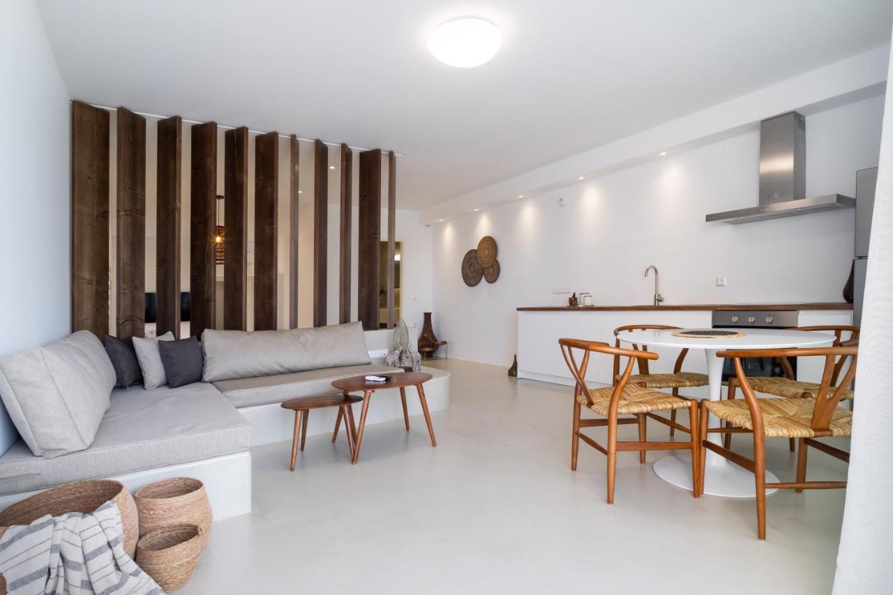 Wave, An Idyllic Seafront Suite Kokkini Hani Exterior foto
